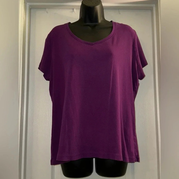 St. John’s Bay Short Sleeve Tee Shirt - Picture 1 of 6